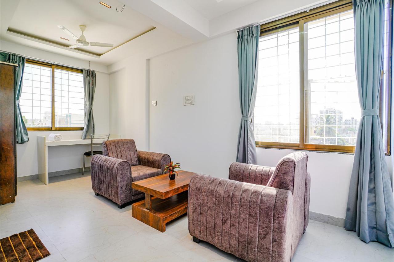 Fabhotel Crystal Inn - Nr Suvarndeep Chowk Pimpri-Chinchwad Dış mekan fotoğraf
